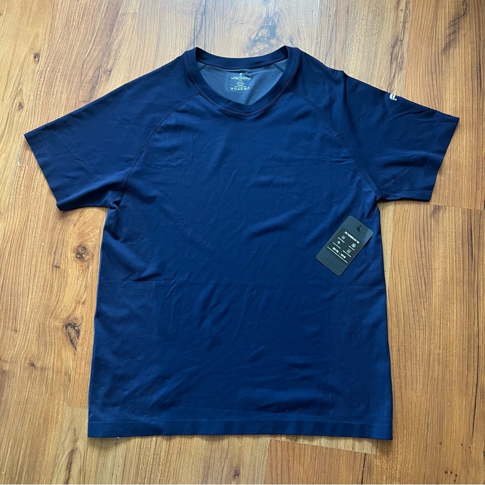 Fabletics men’s The Training Day Tee